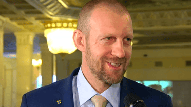 Андрій Тетерук не вважає камуфляж обов'язковим для депутата-військовика