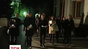В парламенте после длительного заседания сформирована правящая коалиция
