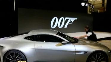 Зі знімального майданчика нового фільму про Джеймса Бонда викрали 9 автівок