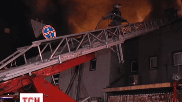 Пожежники стверджують, що столичний «Жовтень» підпалили хулігани