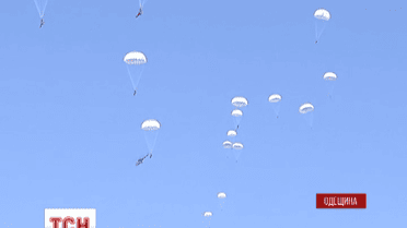 Курсанты Одесской военной академии покоряют небо