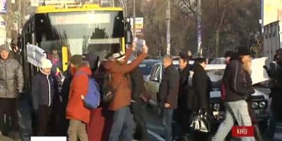У столиці пройшов протест змерзлих киян