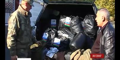 32 комплекта теплой военной одежды передала азербайджанская диаспора военнослужащим