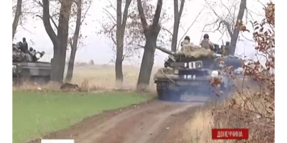 В Мариуполе привыкают жить чуть ли не в полной боевой готовности