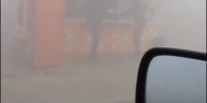 Ірпінь "накрив" смердючий дим через пожежі на торфовищах