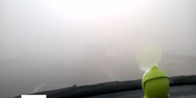 Через нулевую видимость трасса из Днепропетровска в столицу перекрыта