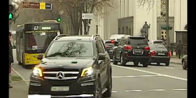 150 автомобилей чиновников планируют выставить на аукцион в следующем году