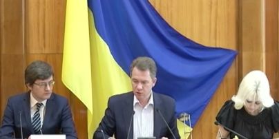 Председатель ЦИК требовал взятки за "правильный" подсчет голосов в некоторых мажоритарных округах