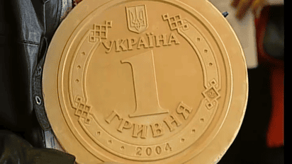 Секретні матеріали: швидка доставка доларів та інші валютні послуги від спекулянтів