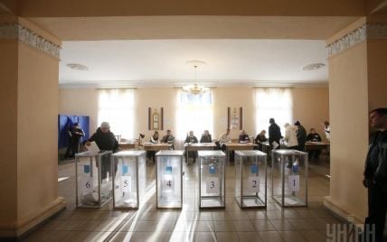 Еще два экзит-полла показывают, что на выборах в Раду побеждает Блок Петра Порошенко