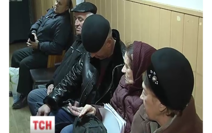 Переселенцам из Донбасса продлили регистрацию для получения соцденег
