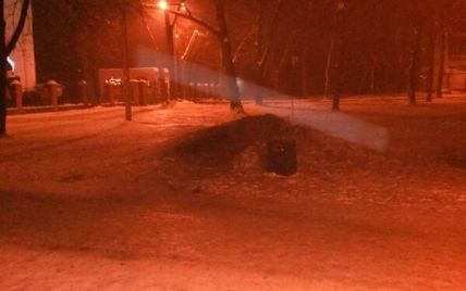 В харьковском парке взорвали памятную доску воинам УПА