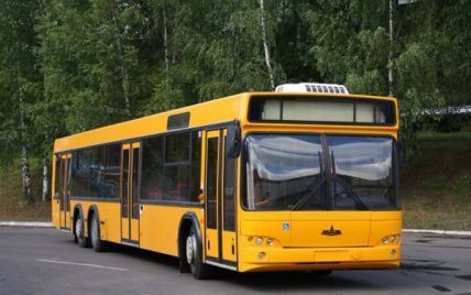 В Киеве пустили автобус от метро "Лесная" до Каштановой