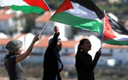 В ООН впервые подняли палестинский флаг