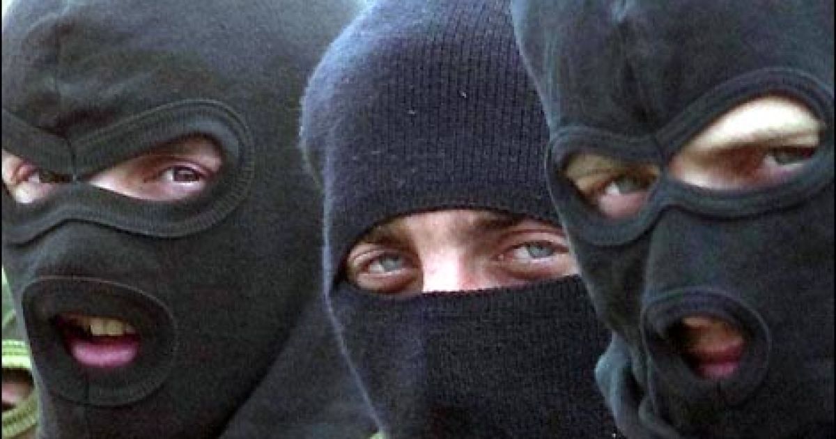 Неизвестные похитили мужчину среди бела дня