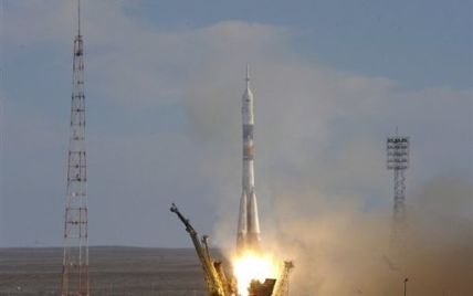 Ракета "Союз" стартовала с Байконура к МКС