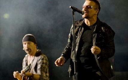 Солиста U2 обвиняют в разжигании межэтнической розни