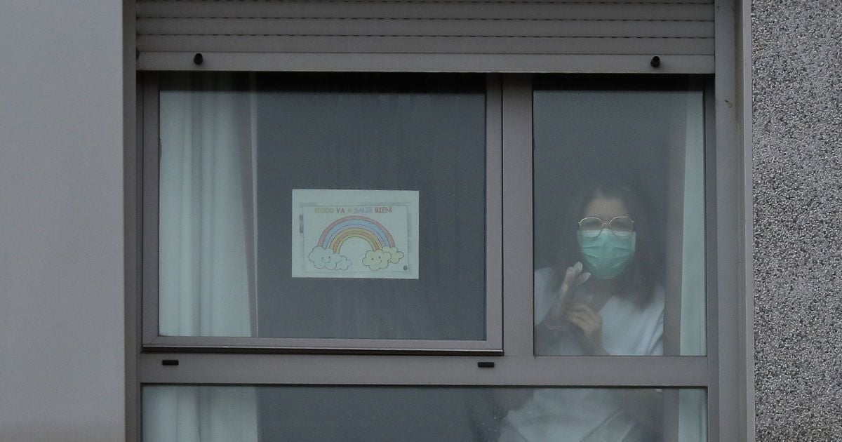 Ще не досягла піку: Іспанія звернулася до НАТО по гуманітарну допомогу через спалах коронавірусу