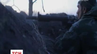 За ніч у зоні АТО поранено одного військового