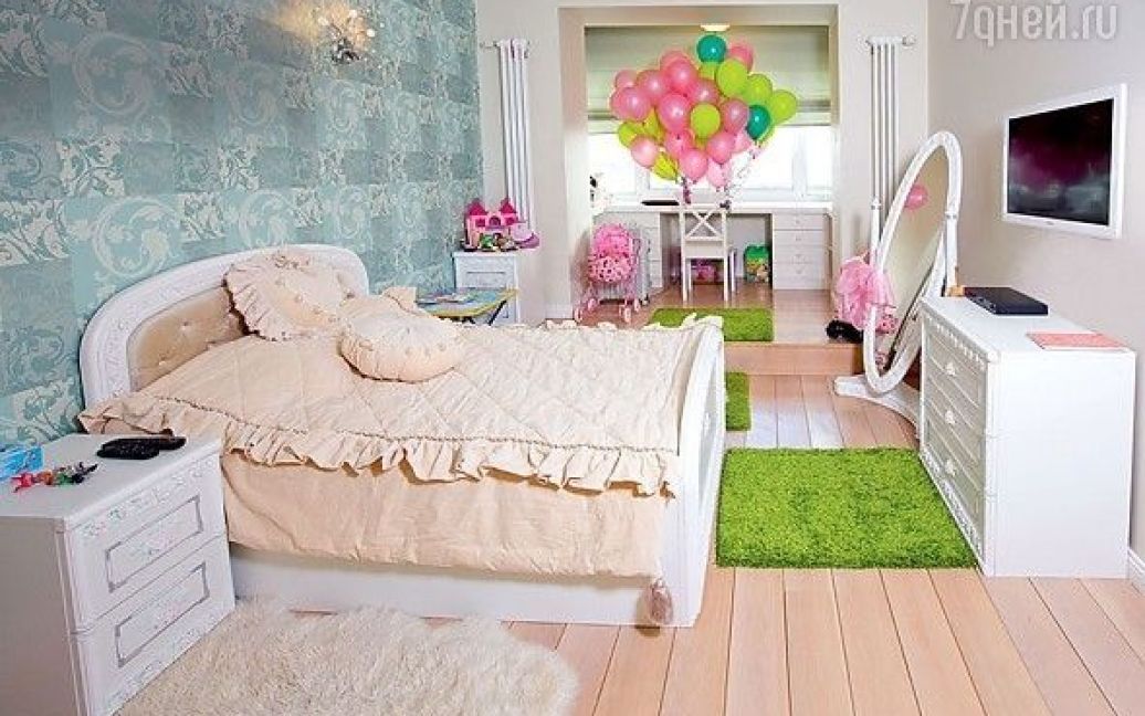 Любимая комната Максим в квартире - уютная спальня / © 7 дней
