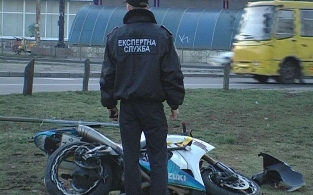 Водитель мотоцикла погиб на месте аварии / © Магнолія-ТВ