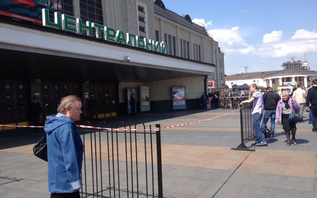 В милицию сообщили, что киевский вокзал заминирован / © ТСН.ua