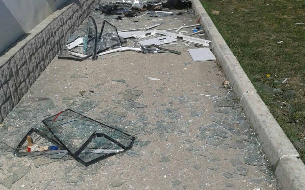 Воинскую часть в Феодосии начали штурмовать на рассвете / © euronews.com