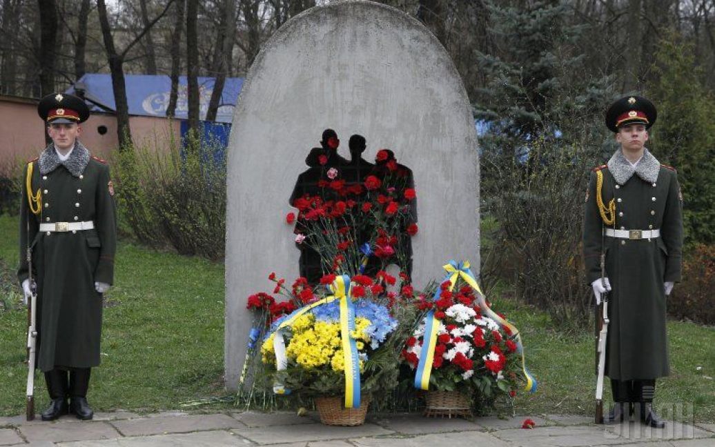 В Киеве почтили память жертв нацизма / © УНІАН