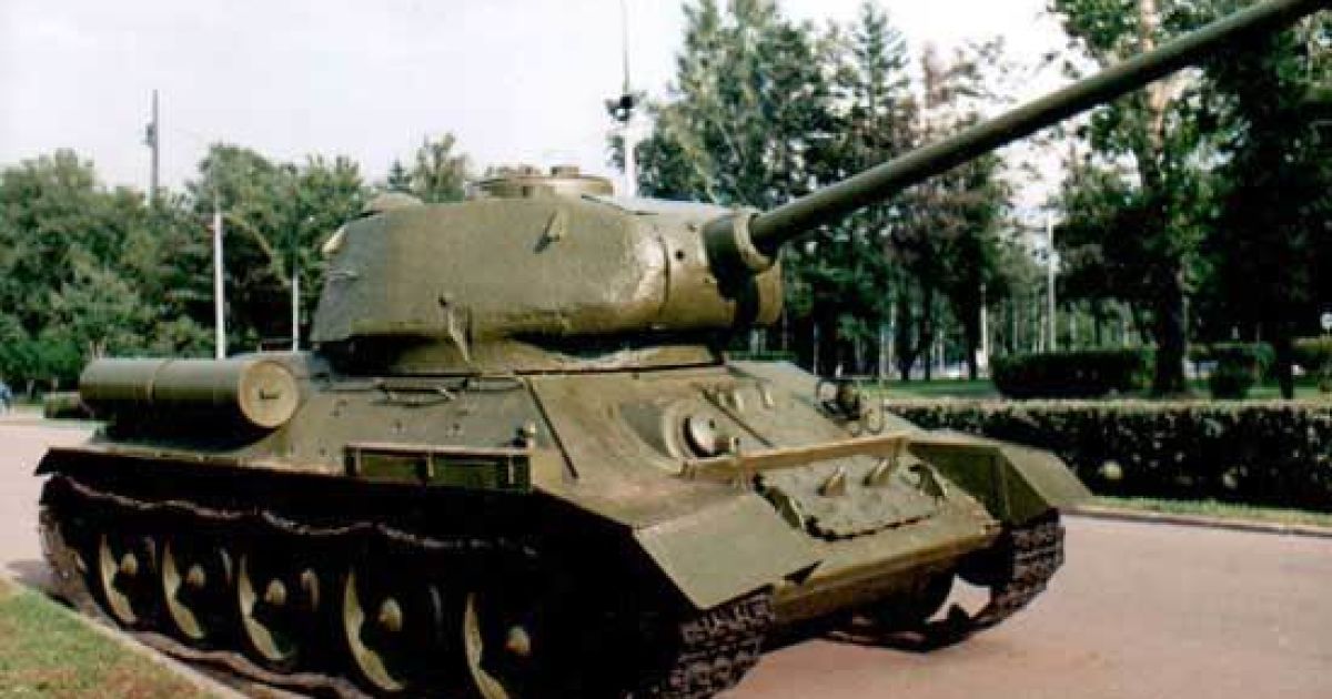 Танк Т-34 времен Второй мировой пытались украсть в России