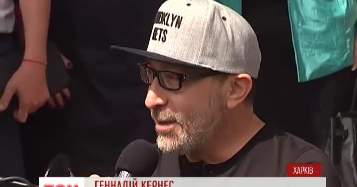 В харьков на инвалидной коляске вернулся геннадий кернес