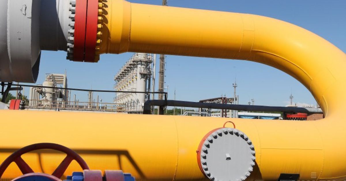 Польська компанія закупила газ зі США для України: деталі