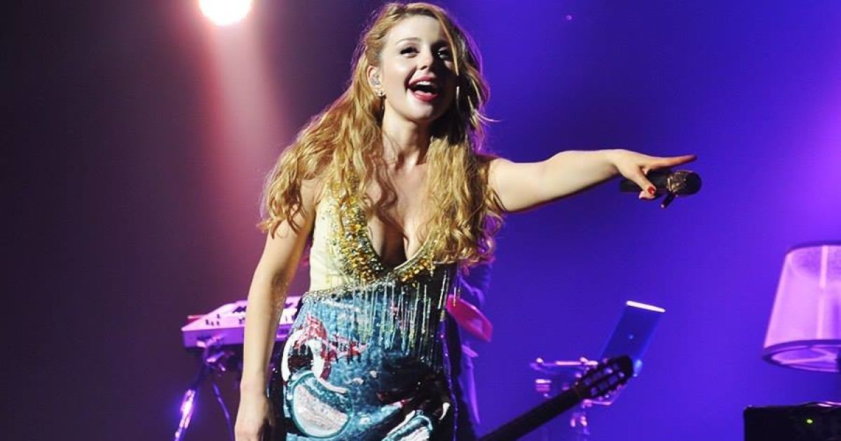 Кароль едет в Крым с концертами к украинцам