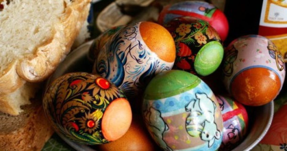 С Пасхой картинки. Армянская Пасха. Пасхальный пир. Армянский стол на Пасху.