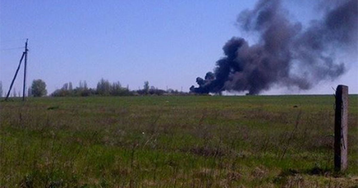 Вертолет обстреляли из РПГ, который стоял в поле поблизости