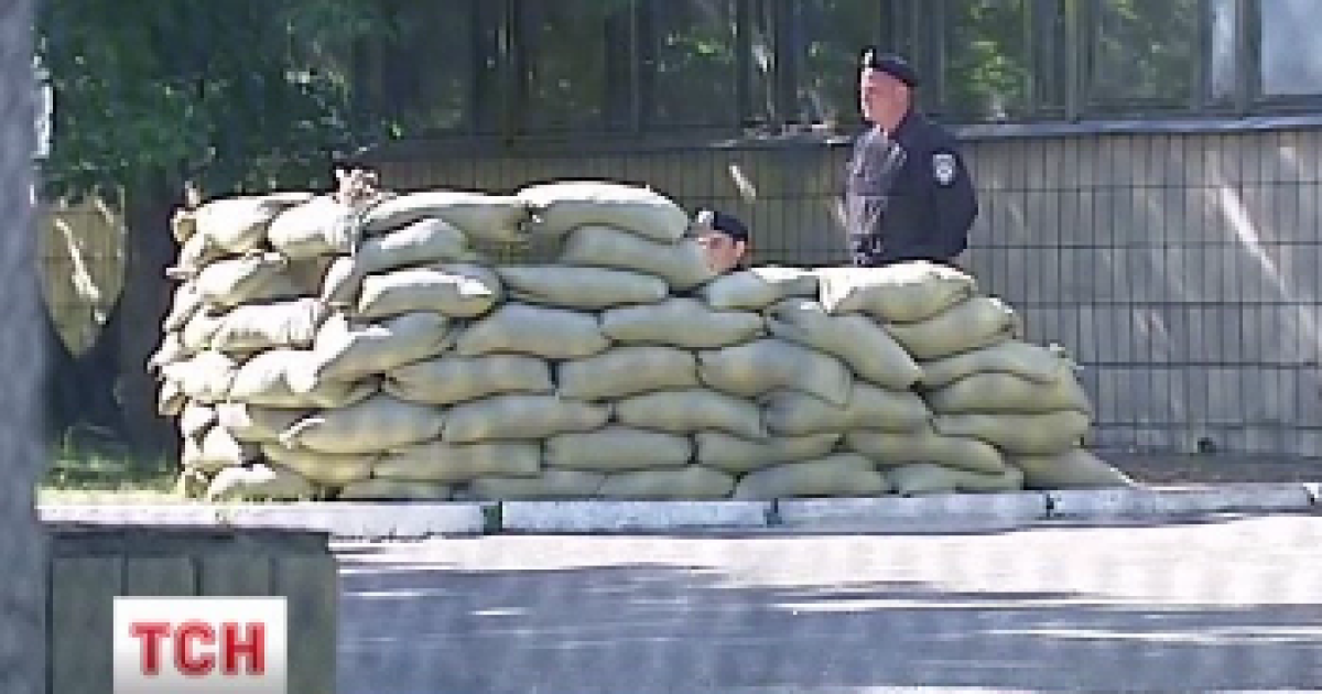 Нацгвардія охороняє столичну телевежу