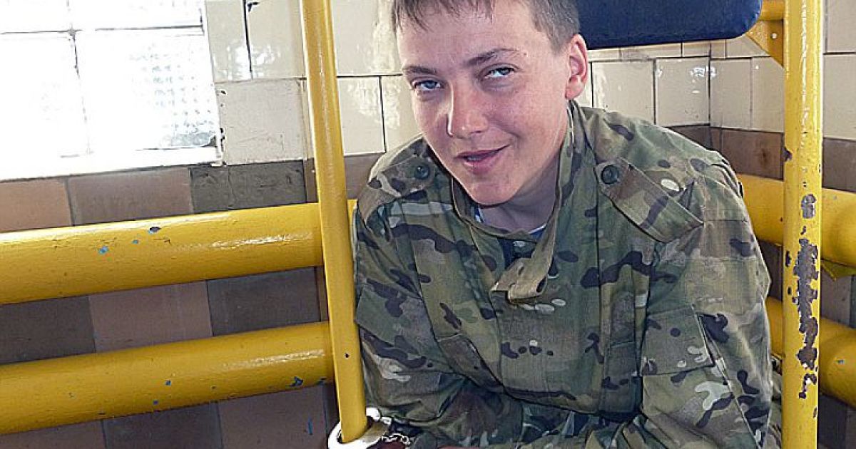 Мужественную летчицу могли вывезти в Россию