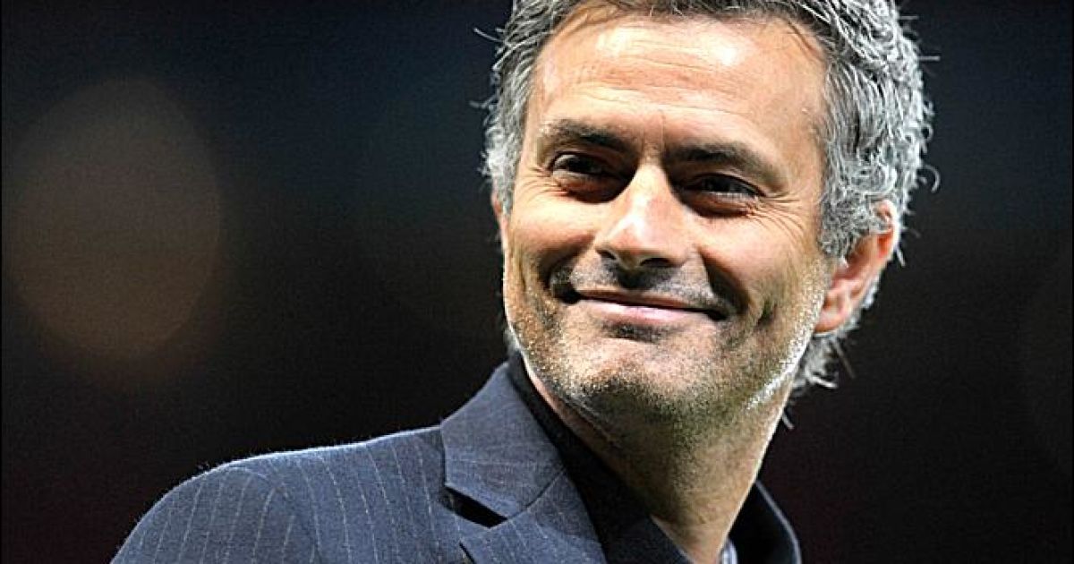 Моуринью надеется остаться в "Челси"