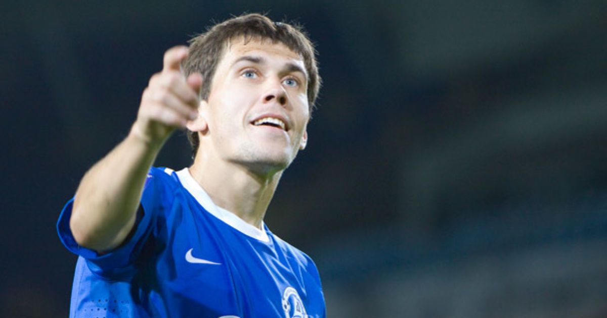 Кравченко переоформив контракт