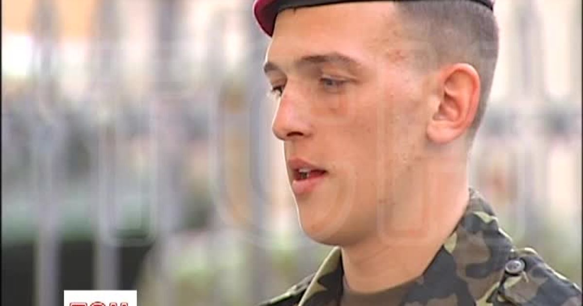 За плечами у караульного - 40 церемониальных мероприятий