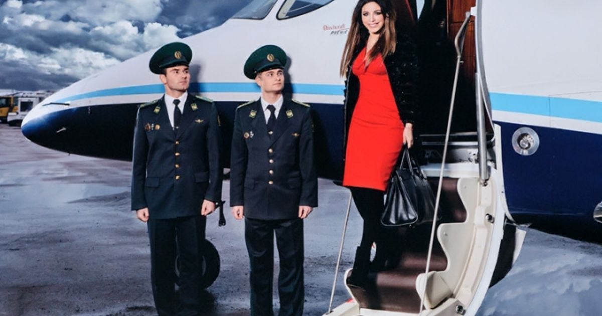 Звезды приняли участие в фотосете "Єдина країна &ndash; Єдиний кордон"