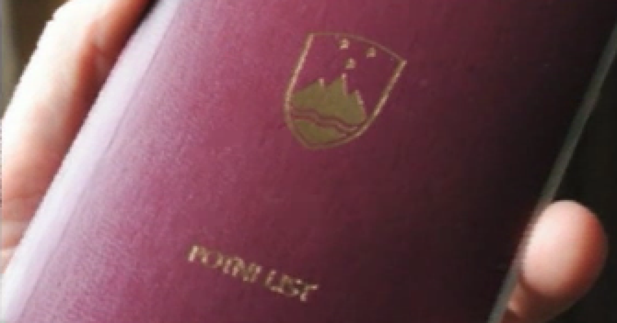 Украинцы массово меняют гражданство