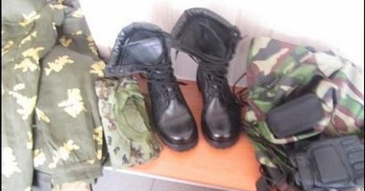 Двух россиян с военным грузом не пустили в Украину