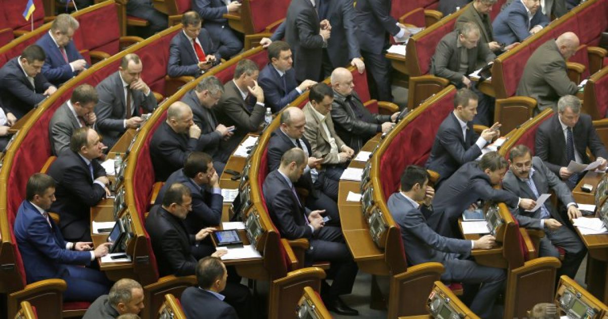 Верховна Рада ухвалила закон, що дає підстави для розпуску фракції КПУ.