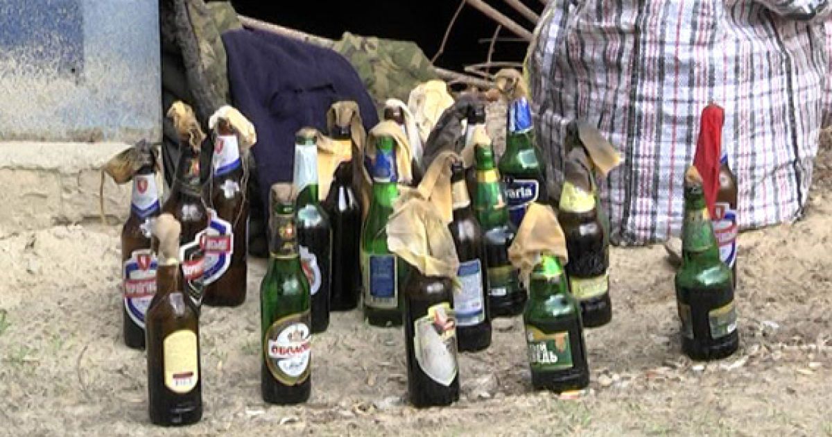 В сумке находились бутылки