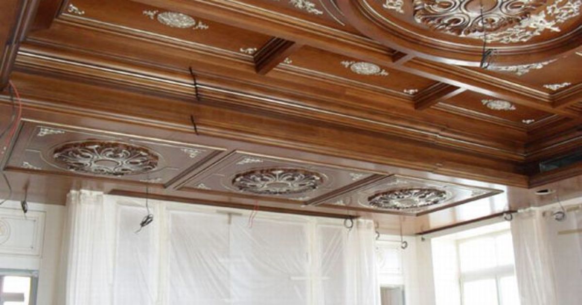 Роскошный "дворец Путина" на берегу Черного моря в селе Прасковеевка возле курортного города Гененджик в Краснодарском крае России / © kolyan.net