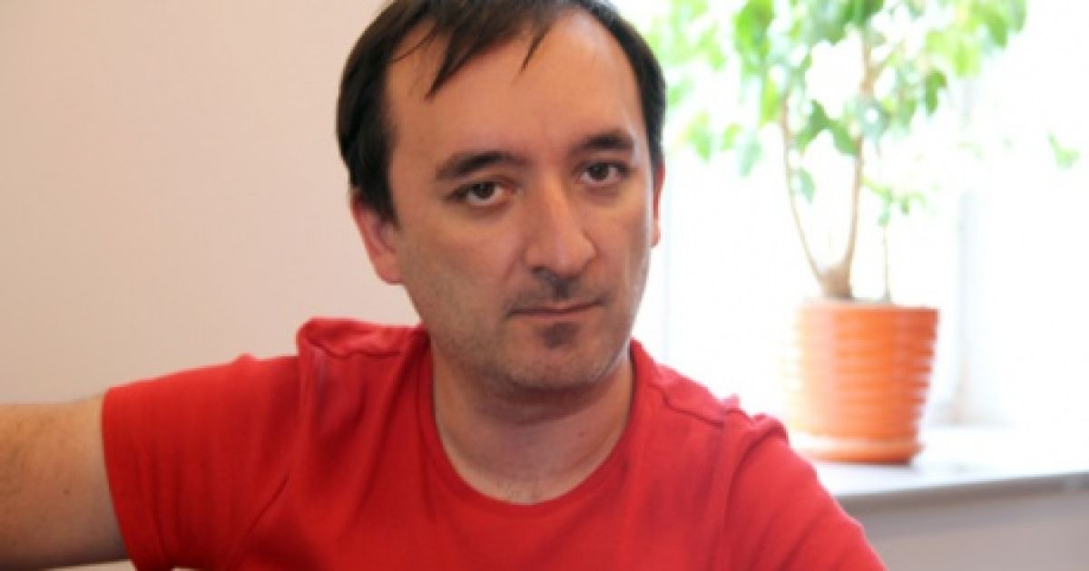 Пашаева допрашивают в райотделе Симферополя