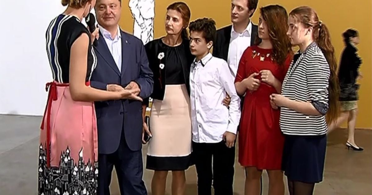 Порошенко отправляет своих детей изучать иностранные языки за границу