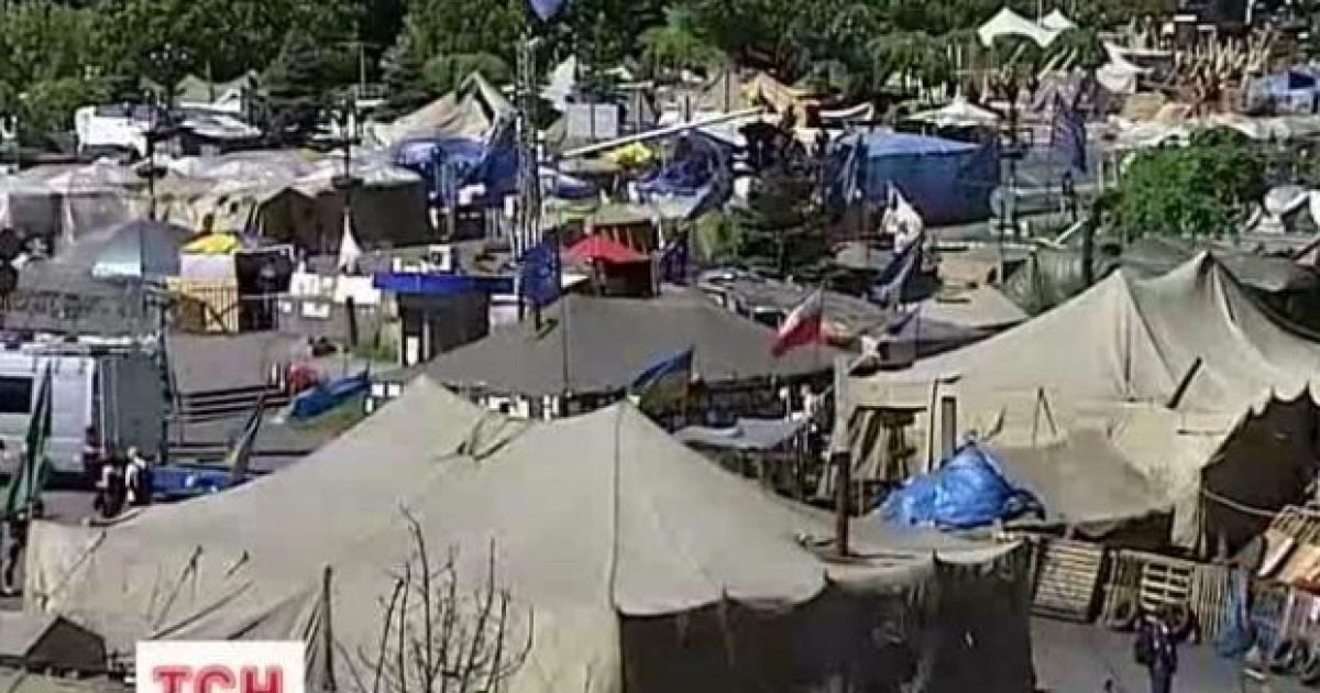 Охранять порядок в столице будут силовики и активисты