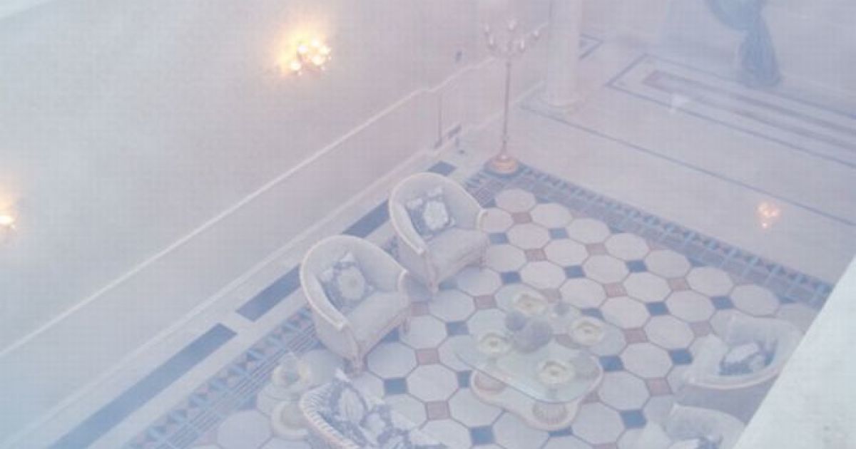 Роскошный "дворец Путина" на берегу Черного моря в селе Прасковеевка возле курортного города Гененджик в Краснодарском крае России / © kolyan.net