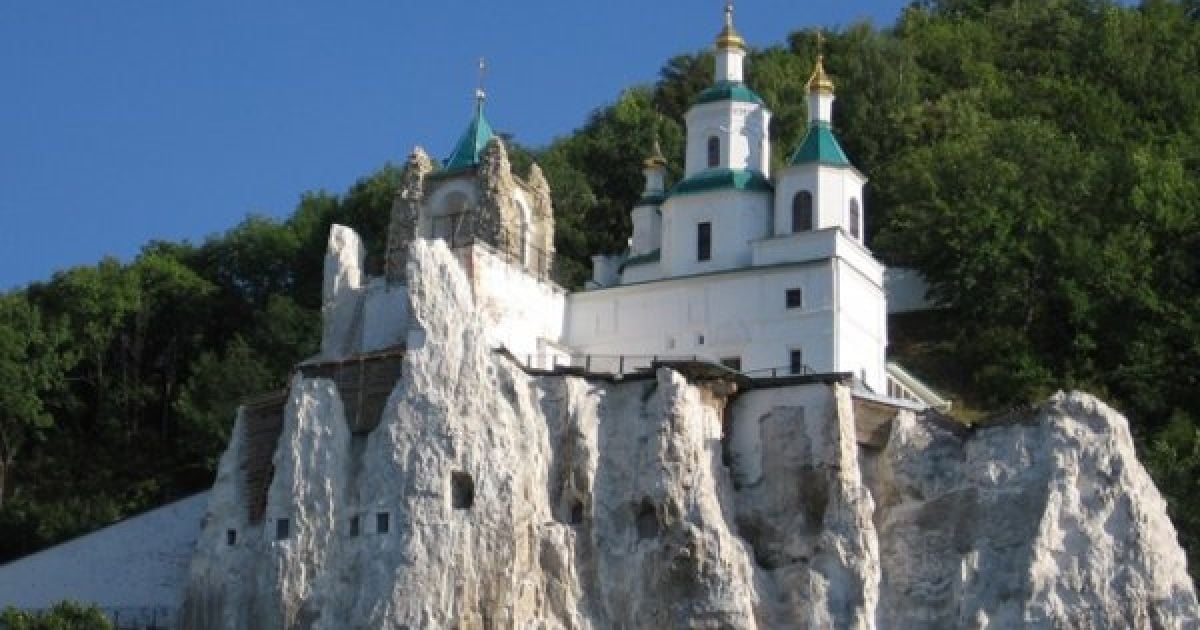 Святогорск вернулся под контроль украинских правоохранителей